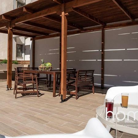 Nemeseos Ground Floor Homm Apartment With Roof Garden And Wading Pool เอเธนส์ ภายนอก รูปภาพ