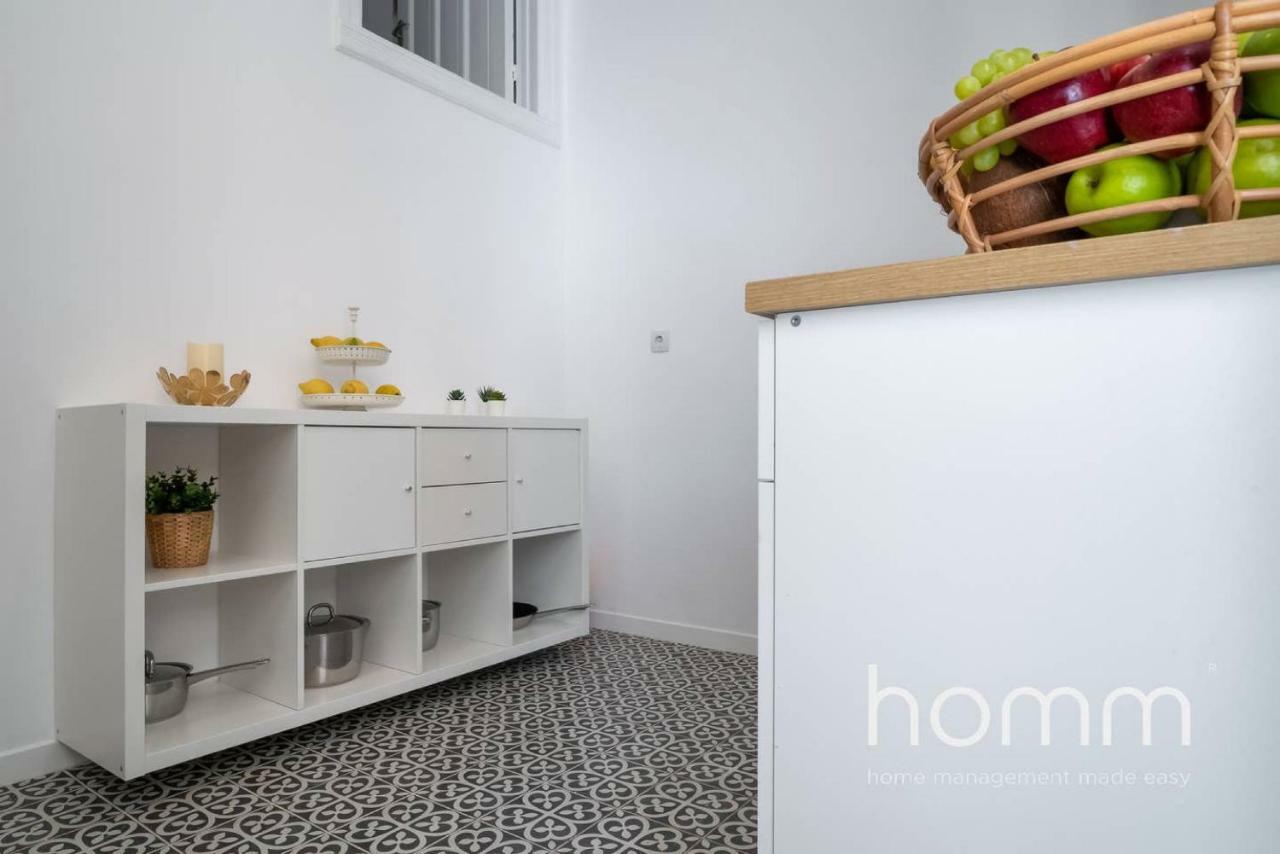 Nemeseos Ground Floor Homm Apartment With Roof Garden And Wading Pool เอเธนส์ ภายนอก รูปภาพ